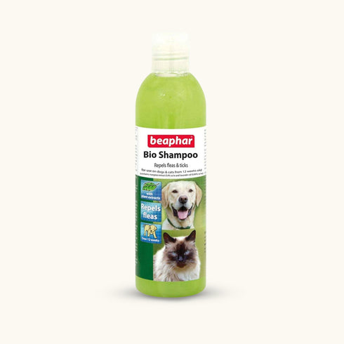 Beaphar Bio Flea & Tick Shampoo For Dogs & Cats, 250 Ml
